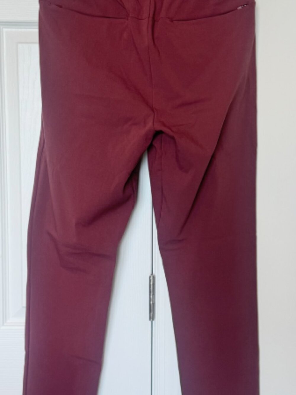 Unbound Merino Men's Flex Joggers Maroon M 30" NWT Merino Wool Travel Pants - Picture 3 of 11